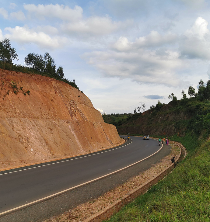 卢旺达-LOT2公路